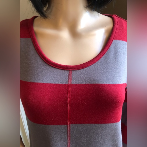 Jessica Simpson Gray and Red Dress/Tunic Top - Picture 4 of 8